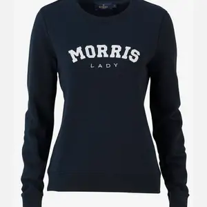 Marinblå Morris-tröja i storlek S! Den är använd men inte sliten!