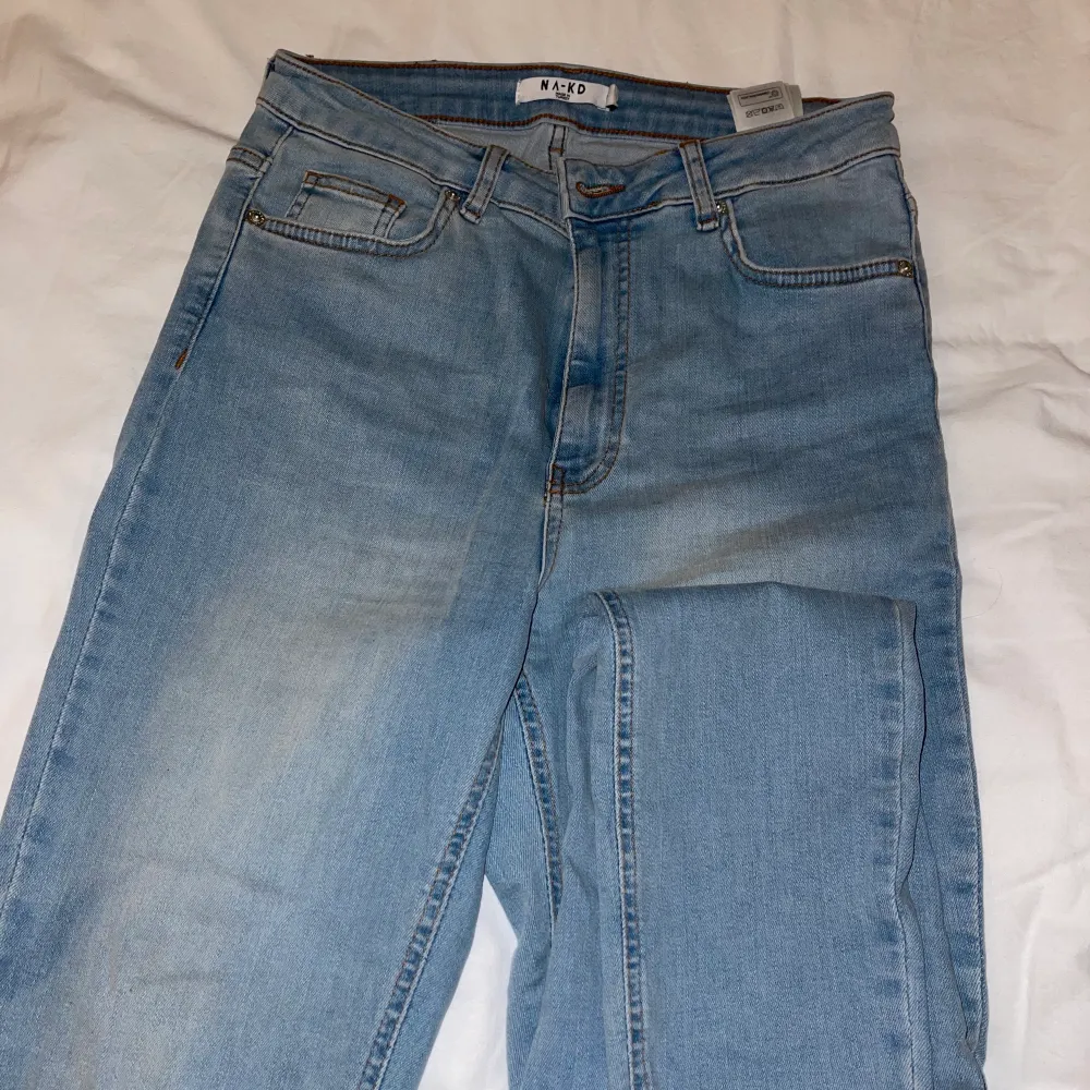Jeans från NA-KD stolek 40, använda fåtal gånger . Jeans & Byxor.
