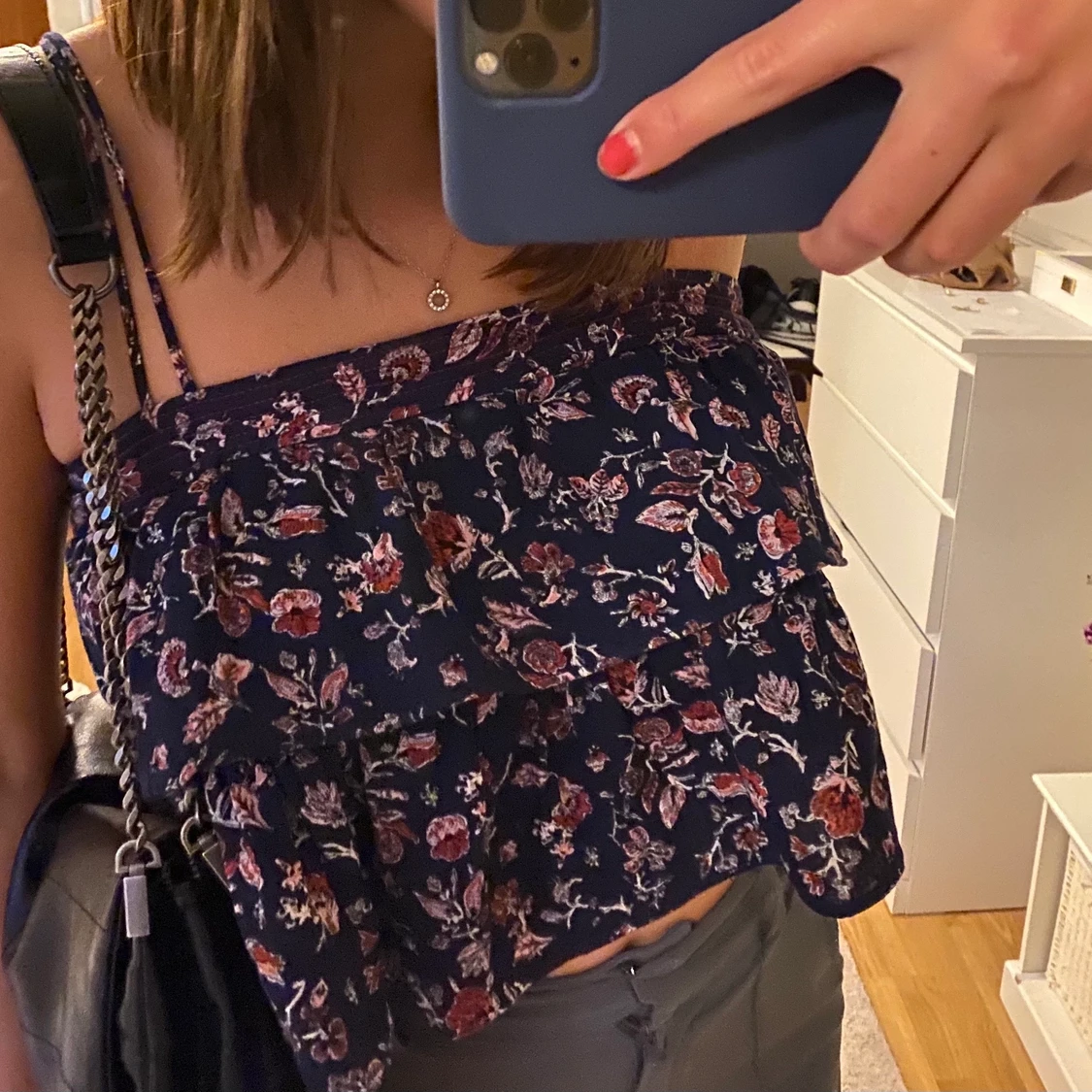 Volang topp ifrån zara