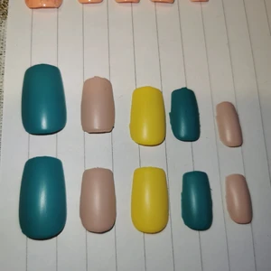 Lösnaglar - Matta  - Superfina lösnaglar ! Matta. ✨ Kolla min bio för mer info😊 