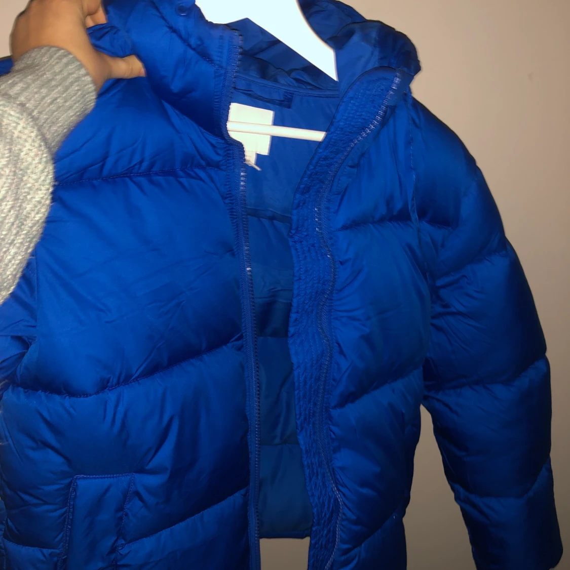 Blå pufferjacka - 90