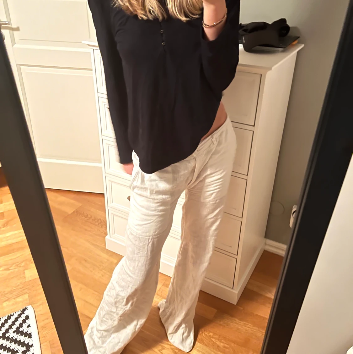 Marinblå tröja  - 90