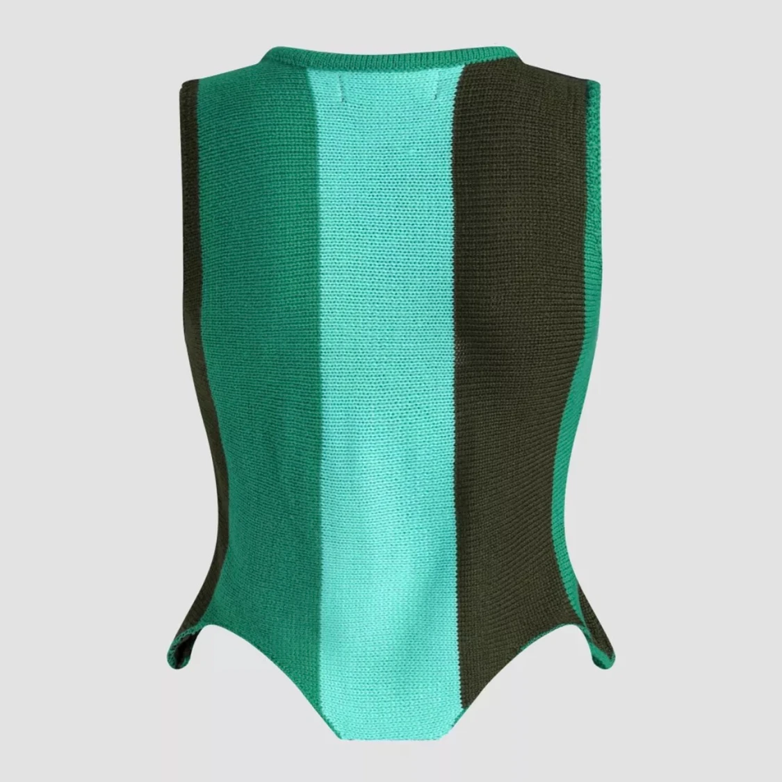 patchy cut out top  - 90