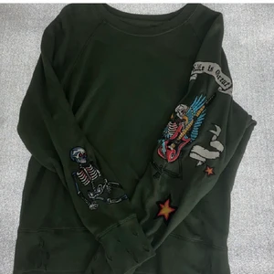 Zadig Voltaire tröja  - INTRESSOKOLL på min asballa Zadig tröja❤️‍🔥 nypris 1900 om jag minns rätt