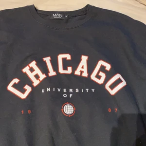 Boohoman Sweatshirt - Tunn sweatshirt. Aldrig använd och storlek M 