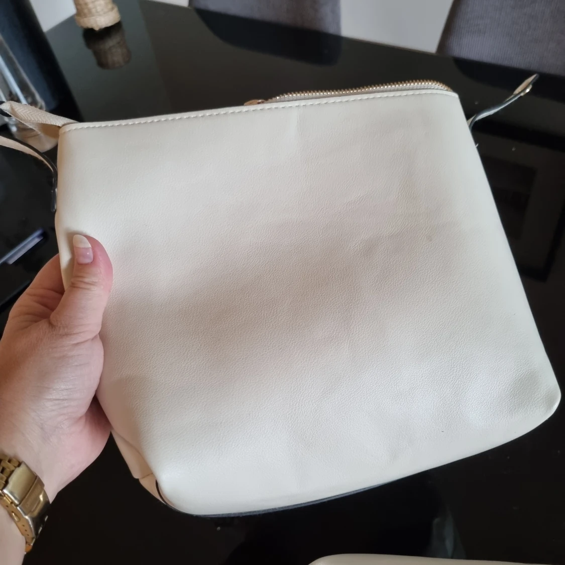 Beige och brun handväska  - 91