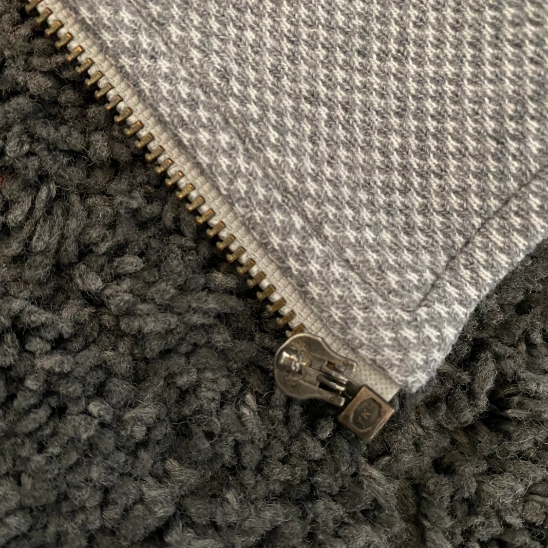 Lyle & Scott kofta i storlek S - 90