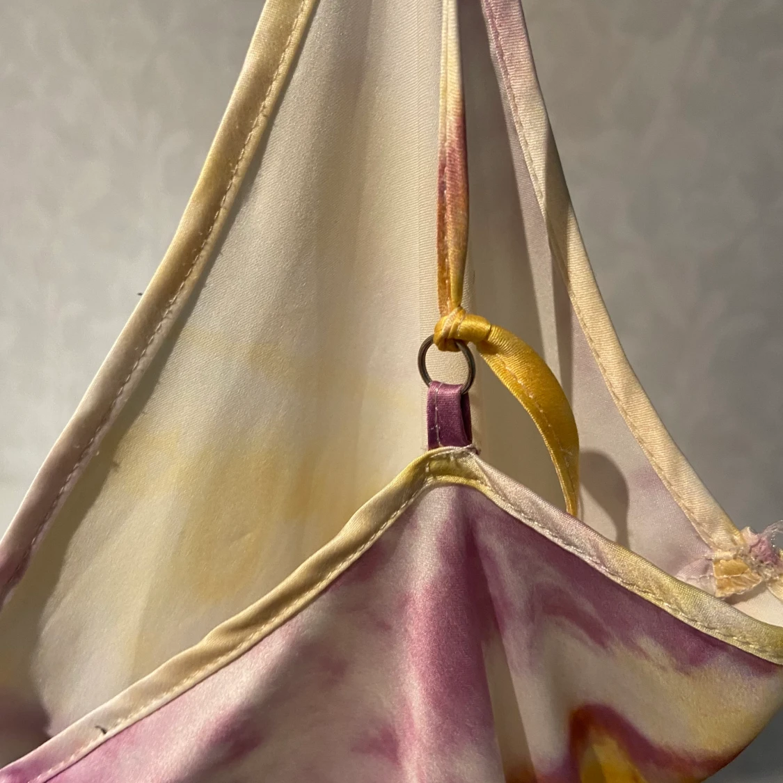 Satin klänning  - 91