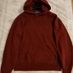 Ralph Lauren Hoodie  - Ralph Lauren Hoodie. Size XS. Bra skick.