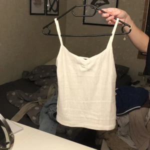 stickat linne - Helt nyss stickad linne 