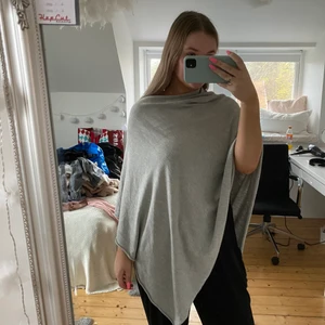 Poncho  - Poncho från lager 157. Storlek S/M