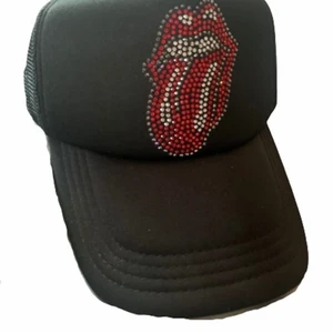 Rolling Stones Rhinestone Trucker - Feeeet, aldrig använd. Tar emot bud
