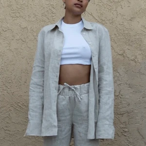 Linneskjorta. Strl s ADSGN - ADSGN linneskjorta, fint skick knappt använd. 300kr 🥰❤️