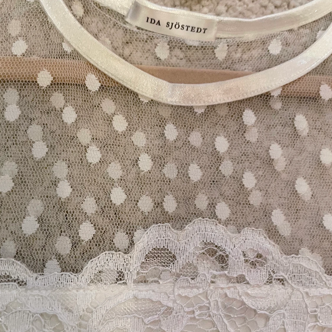 Vit Ida Sjöstedt studentklänning - 91