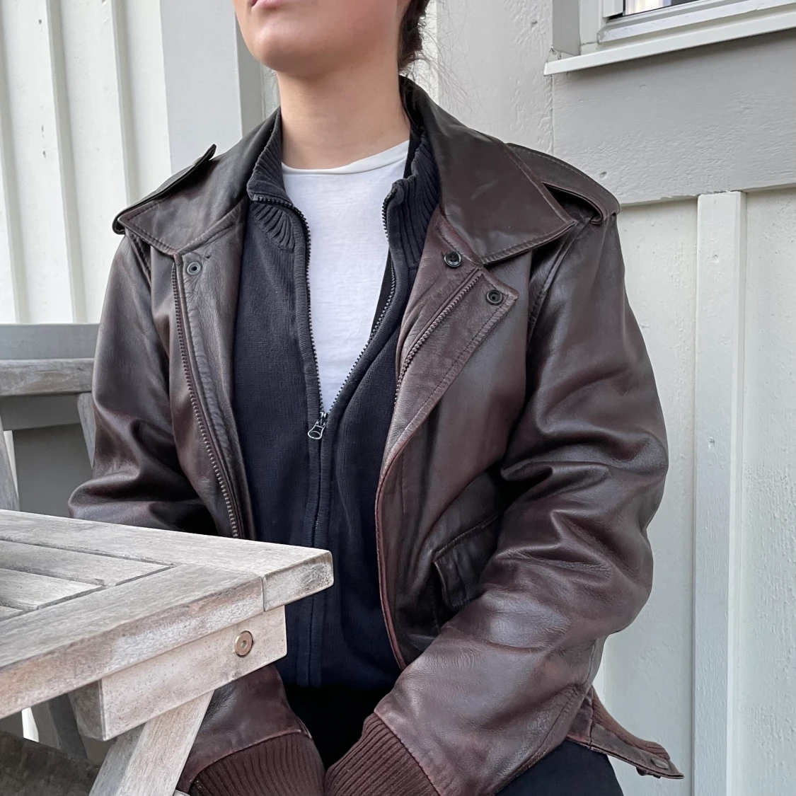 Vintage skinnjacka i brunt läder - 90