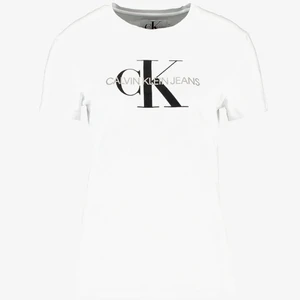 Calvin Klein vit t-shirt - Tröjan är inte använd, köptes för 350kr. ( pris kan diskuteras )