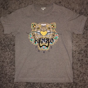 Kenzo T-shirt  - Skick 9/10