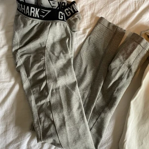 Gymshark tights - Tights från gymshark, storlek XS/S. Säljer då de inte längre blir använda. 150kr+frakt