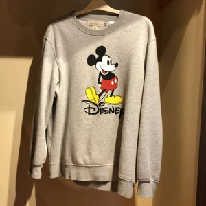 Sweatshirt - Oversize sweatshirt från hm. Riktigt skön tröja | Hör av er om ni har frågor!