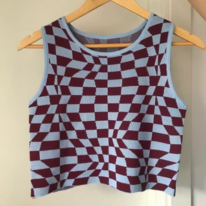 Fin topp - Sjukt fin topp😊, helt ny säljer för att den är liten på mig. 