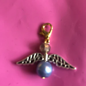 Lyckoängel ocean - En blå lyckoängel i nyskick!     Säljer för 20kr +frakt 