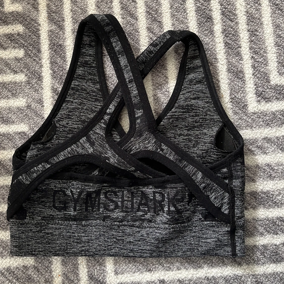 Sportbh från gymshark storlek xs  - 90