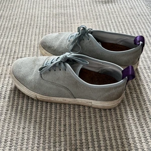 Eytys sneakers  - Snygga skor från eytys. TVÄTTAS INNAN DEM SKA SKICKAS IVÄG! i strl 39.
