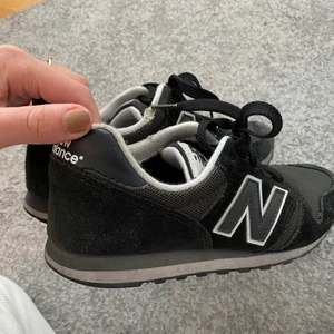 New balance  - New balance skor i storlek 38. Pris kan diskuteras