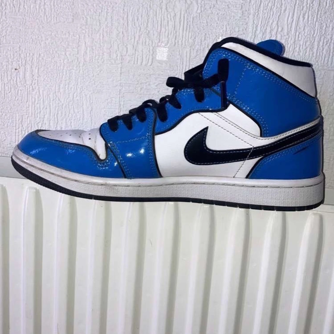 Jordan 1 signal blue  - 90