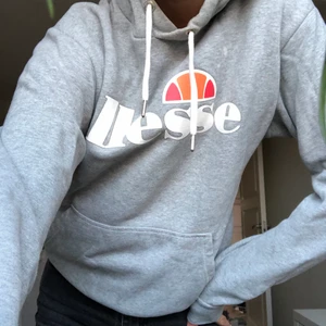 Ellesse Hoodie  - En Ellesse hoodie i bra skick!