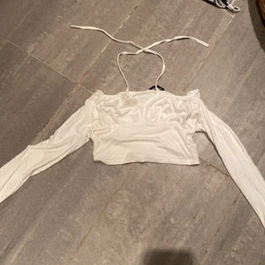 Vit tröja - Aldrig använd