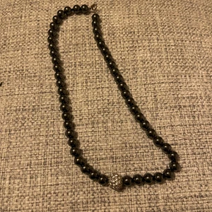 Halsband  - Säljer ett halsband. 