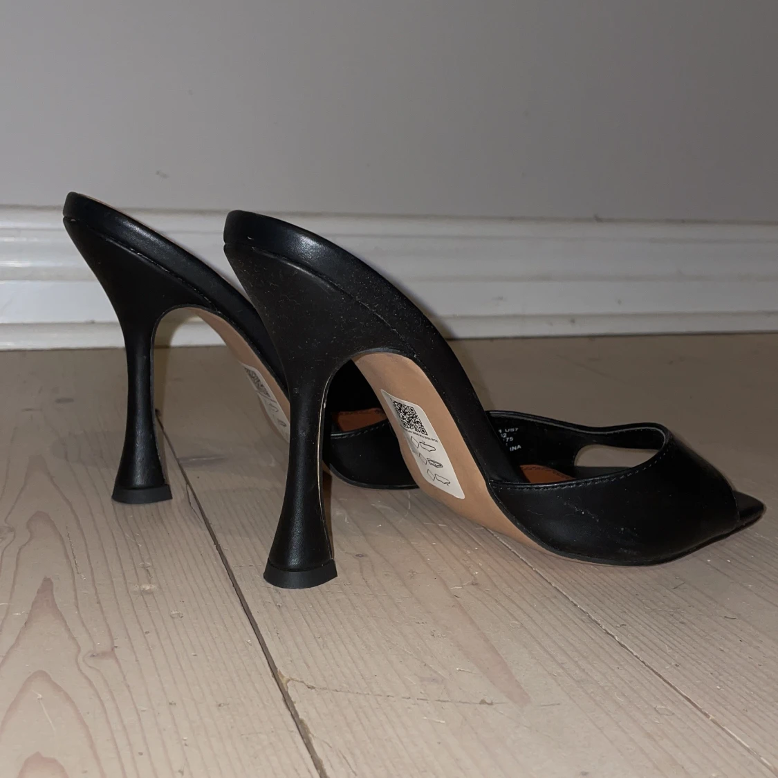 Svarta klackar  - 90