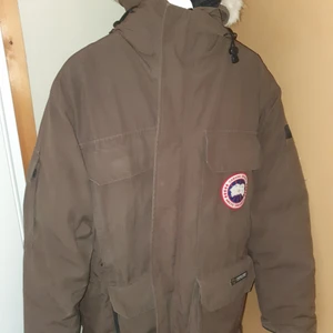 Canada gosse m/m - Canada gosse jacka i storlek m/m bra skick har haft den i 2 år. 