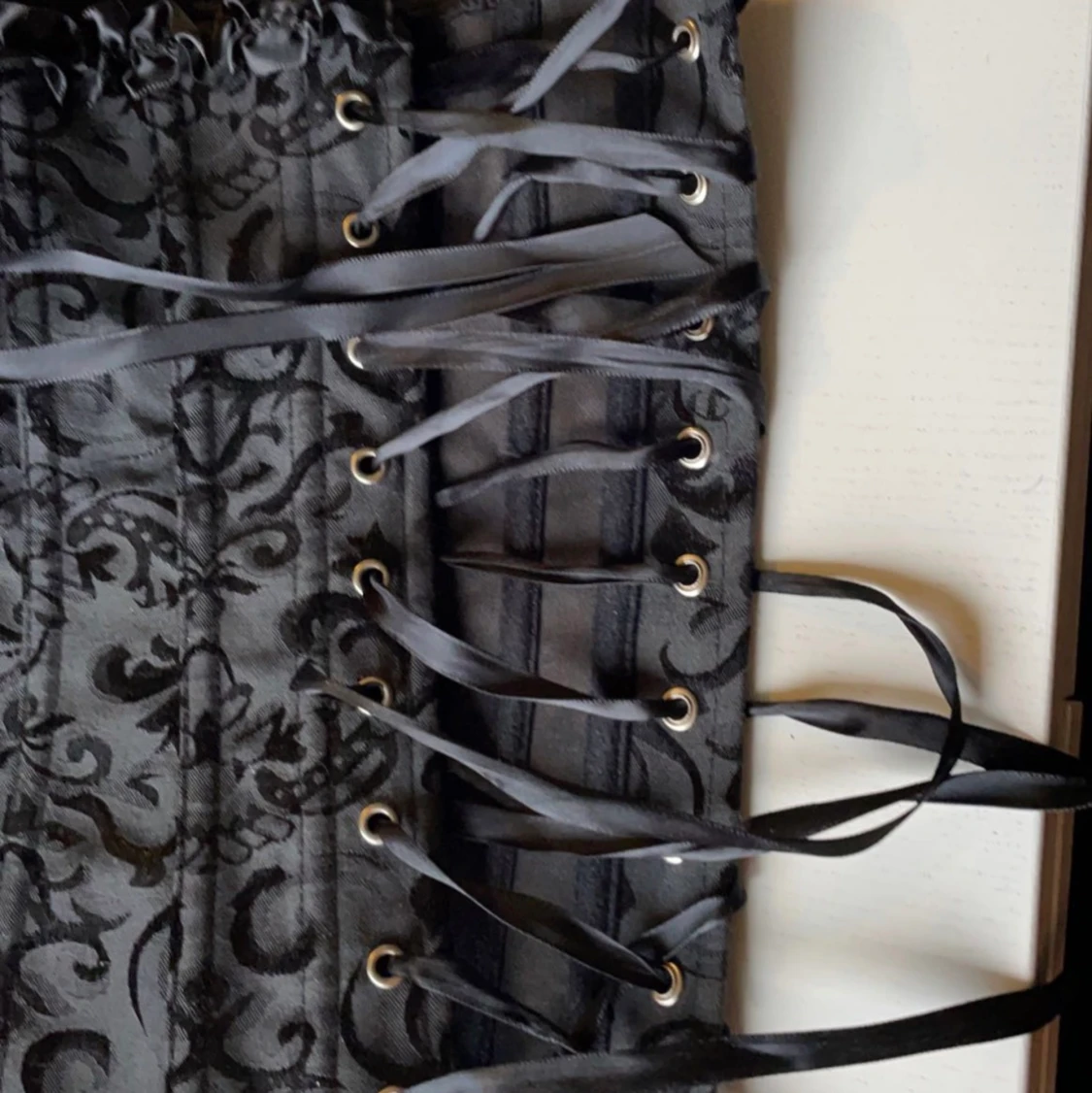 Korsett med snörning - 90