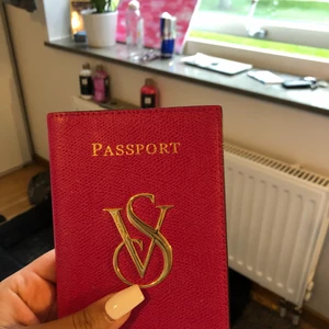 Passhållare  - Nyskick