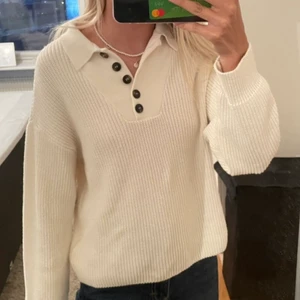 Stickad tröja - Superfin stickad tröja 💕💕💕 jättefint skick!