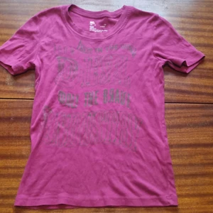 Y2k topp disel - Äldre 00 disel tshirt. 49 kr. samfraktar vid köp av flera varor för 66 kr 👍💕📦