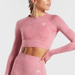 Gymshark tröja - Säljer denna tröjan i storlek S , nästan intill aldrig använd 