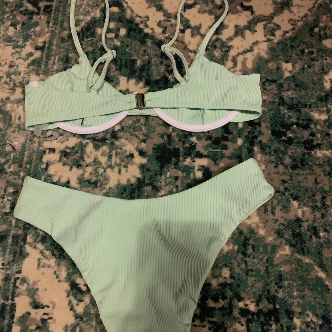 Mint grön högmidjad bikini  - 90