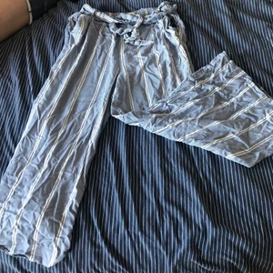 Byxa  - Byxa från hm 