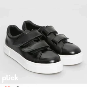 Eytys velcro - Hej! Jag Söker dessa eytys doja velcro. Storlek 37,5 38 eller 39. Hör gärna av dig om du vill sälja! Jag kan betala lite vad som helst💕💕