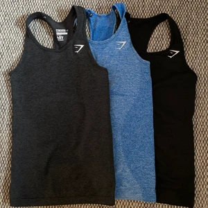 Gymshark  - Helt oanvända linnen som bara legat i lådan.  Säljer dem för 100 kr styck eller ett paketpris för alla tre på 250 kr. 