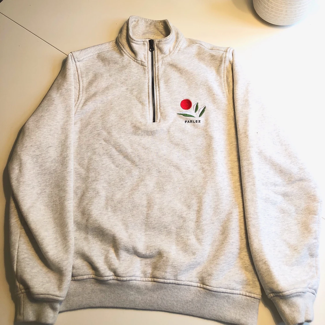 Ljusgrå 1/4 Zip-tröja från Parlez (S) - 90