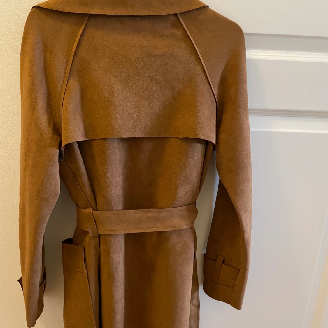 Super fin trenchcoat strl 36 - 90