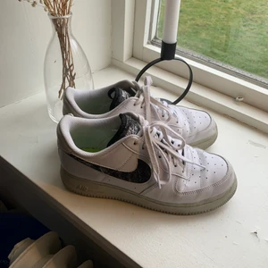 Nike air force 1 - Använda men i okej skick! 