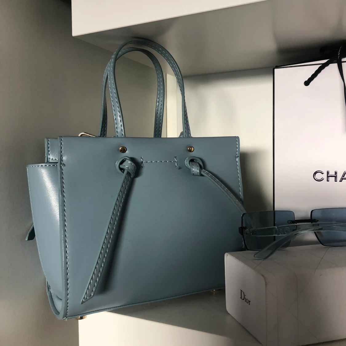 Ljusblå väska från Zara  - 90