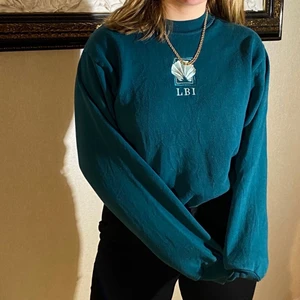 Chosen Vintage Sweatshirt - LBI Sweatshirt, inga defekter på tröjan och den sitter som en XS. Kom dm för mått eller andra frågor!