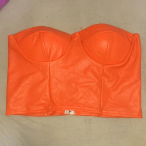 orange sleeveless corset top - uk size 12, aldrin haft på mig den från:femme luxe 