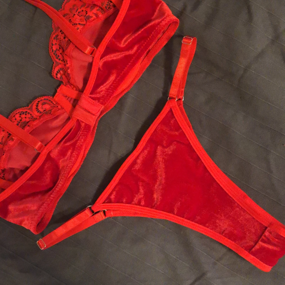 Nytt Underklädesset strl S - 91